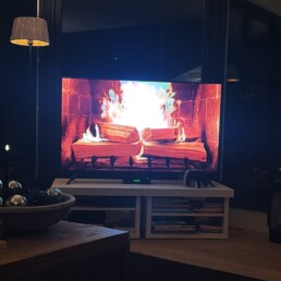 tv met neppe haard