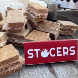 aanmaakblokjes met stocers lucifers