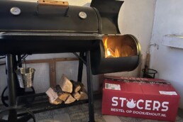 bbq hout uit rode doos